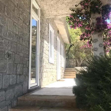 Holiday home Confortevole A Pochi Passi Dal Mare Chiessi